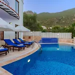 Erel Villa *